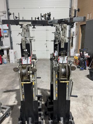 4 Torres elevadoras telescópicas