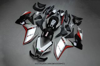 Oferta especial Carenado APRILIA RS4 / RS 50 2011