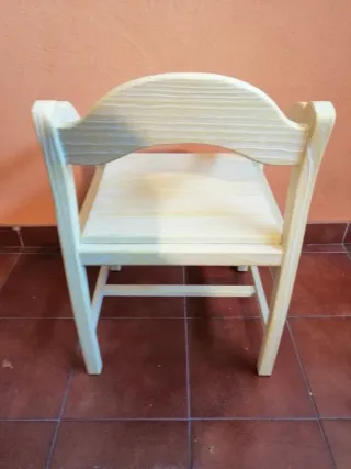 Sillon en madera maciza