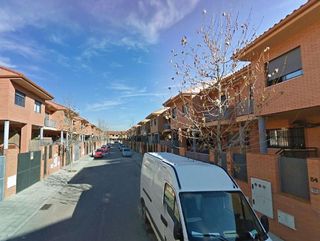 Chalet en venta en Los Robles en Seseña