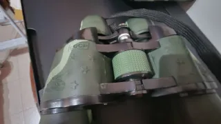 Binocolo vintage mimetico