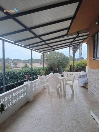 Chalet en venta en Ctra de Sevilla - Ronda sur en Badajoz