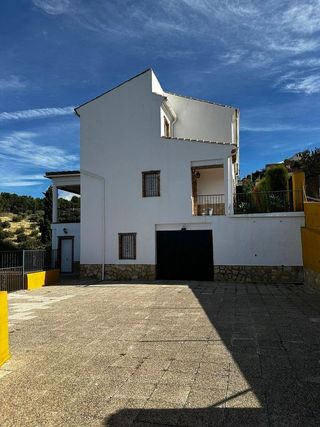 Chalet en venta en Torre del Campo