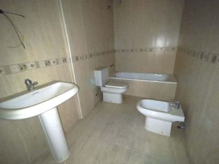 Casa adosada en venta en Bullas