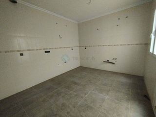 Casa adosada en venta en Bullas