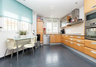 Casa adosada en venta en Zubia (La)