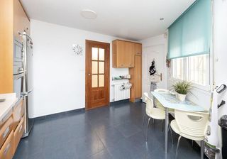 Casa adosada en venta en Zubia (La)