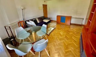 Piso en alquiler en Media Legua en Madrid