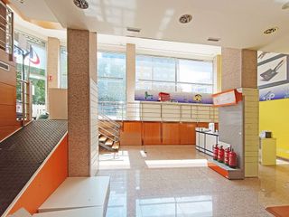 Local comercial en alquiler en Cuatro Caminos - Plaza de la Cubela en Coruña (A)