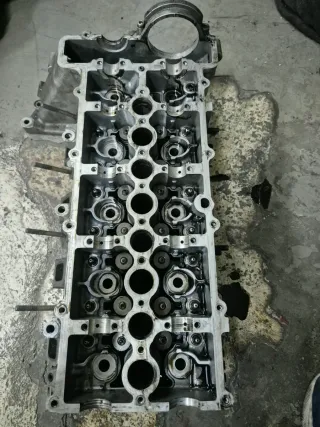 Culata BMW 204D4 163CV M47