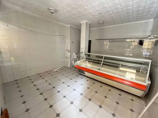 Local comercial en alquiler en Lucena