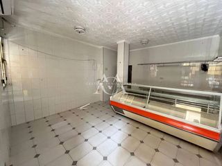 Local comercial en alquiler en Lucena