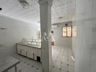 Local comercial en alquiler en Lucena