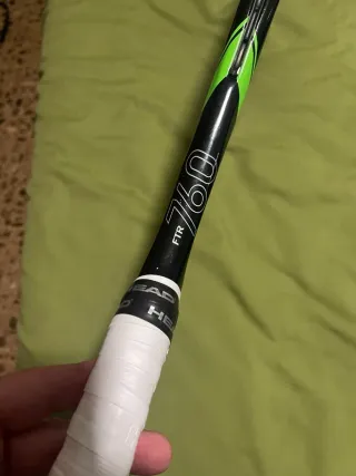 Raqueta de frontenis (Artengo) con grip.