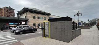 Garaje en alquiler en Milán - Pumarín - Teatinos en Oviedo