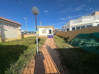 Local comercial en alquiler en Playa de los Locos en Torrevieja
