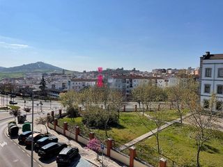 Piso en alquiler en Centro en Cáceres