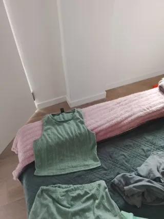 Conjunto premamá verde