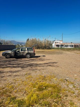 Solar en veta en la playa de Nules