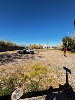 Solar en veta en la playa de Nules