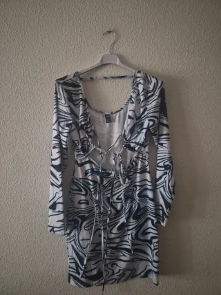 Vestido SHEIN Talla M Estampado