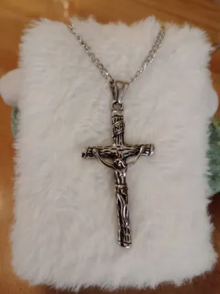 Crocifisso in acciaio inossidabile