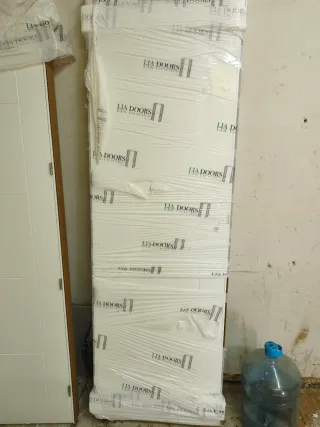 Puerta interior blanca 62 cm nueva