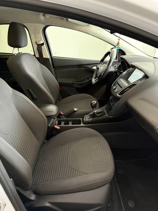 Ford Focus 2016 Blanco