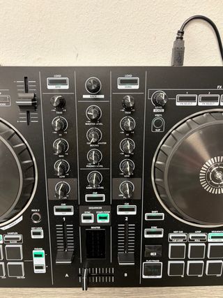 Roland DJ-202 Controlador DJ Compacto