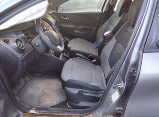 1783956 265501712r piloto trasero renault captur