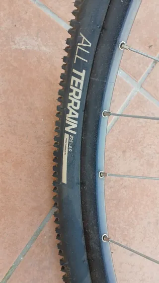 Bicicleta Rockrider ST 120 Morada