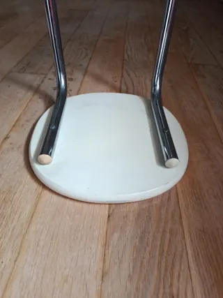 Taburete vintage cromado