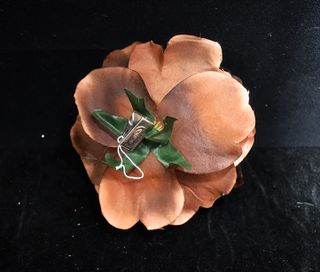 Rosa Decorativa Árbol Navidad Marrón