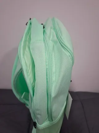 Mochila Nike Verde y Negra