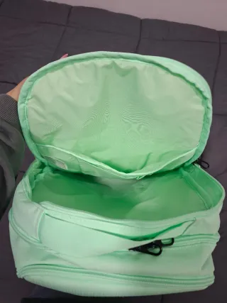 Mochila Nike Verde y Negra