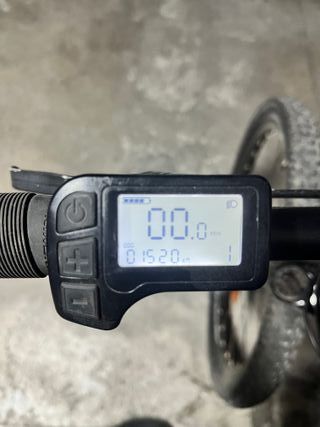 Bicicleta elettrica da montagna Rockrider