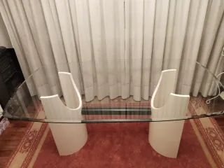 Mesa de comedor cristal y base blanca