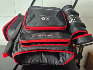 Mochila de pesca Daiwa Tournament