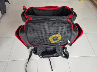 Mochila de pesca Daiwa Tournament