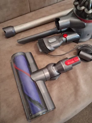 Aspiradora Dyson V8 Motorhead