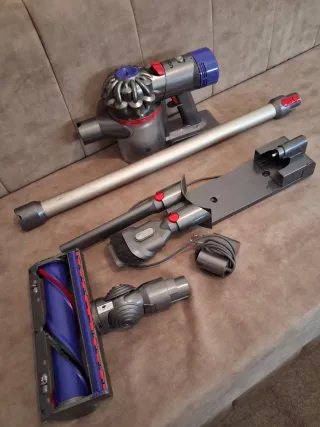 Aspiradora Dyson V8 Motorhead