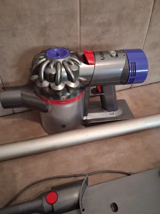 Aspiradora Dyson V8 Motorhead