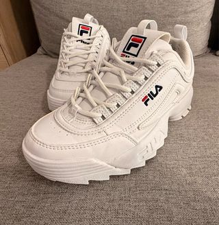 Lote Zapatillas Niña Converse, Fila, Nike,Mk.