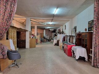 Local comercial en venta en Pueblo de Cullera en Cullera