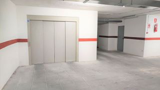 Garaje en venta en Petrer