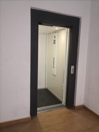 Garaje en venta en Petrer