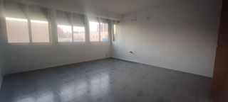 Piso en venta en Ciudad Jardín - Tagarete - El Zapillo en Almería