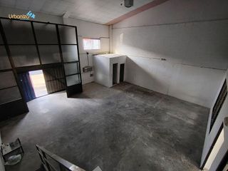 Nave industrial en venta en La Estación en Badajoz