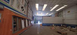 Nave industrial en venta en Villanueva de la Serena