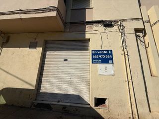 Local comercial en venta en Piedras Redondas – Torrecárdenas en Almería